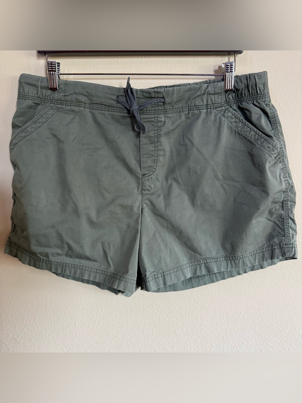 Eddie Bauer Olive Drawstring Everyday Athletic Shorts